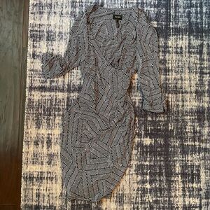 Laundry Stylish Black and White Patterned Wrap Dress